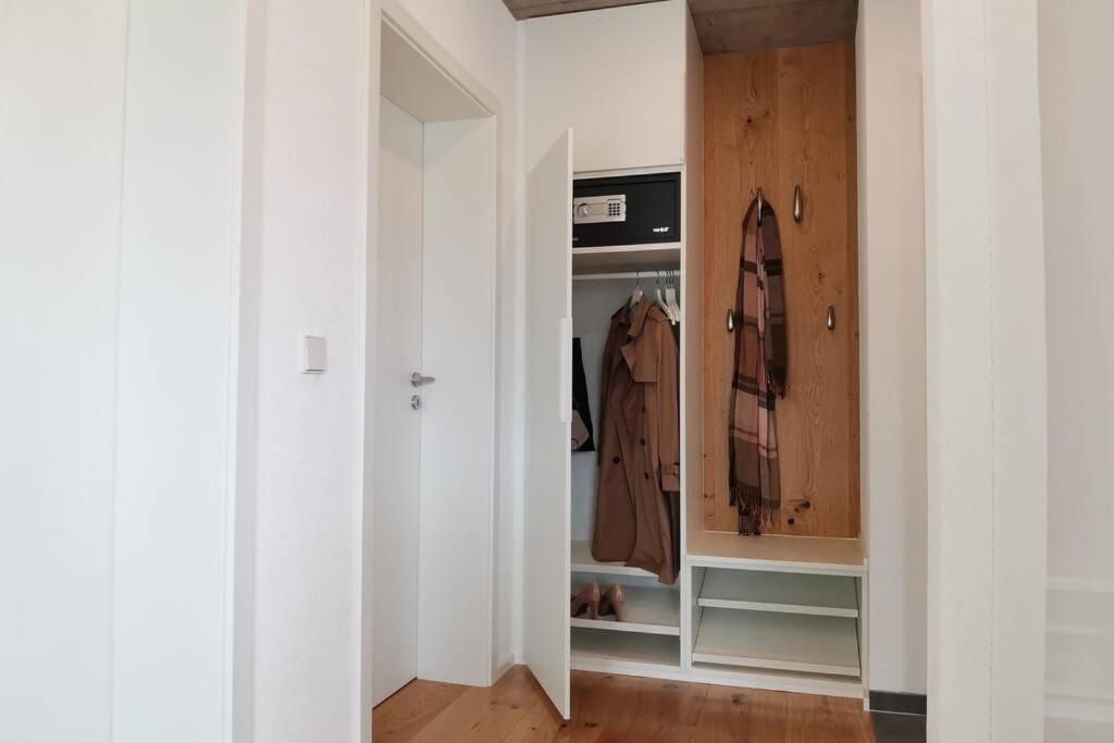 Moderne Ferienwohnung Rhenum Mit Wallbox Waldshut-Tiengen Dış mekan fotoğraf